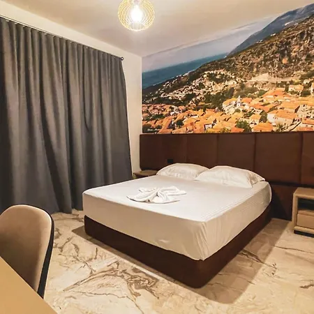 Ruko Boutique Deluxe Golem (Tirana)
