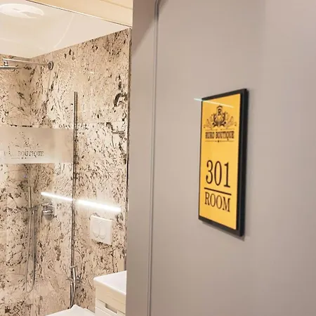 Ruko Boutique Deluxe Hotel Golem (Tirana)