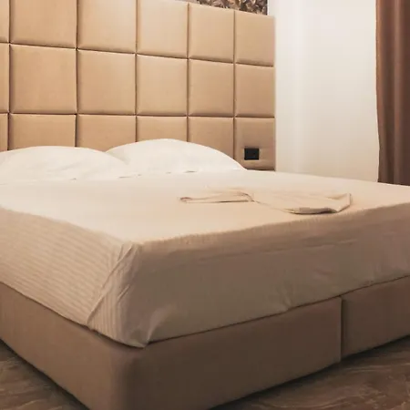 Ruko Boutique Deluxe 4* Golem (Tirana)
